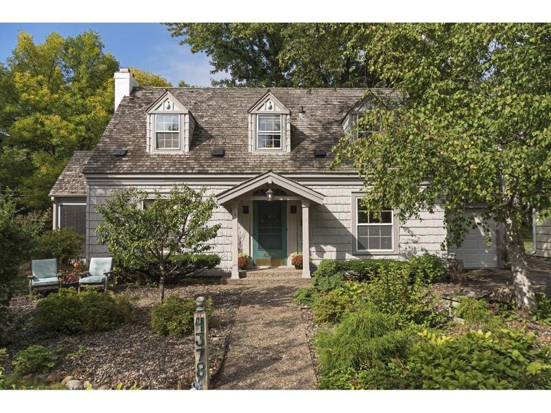 4378 Mackey Ave, Edina, MN 55424