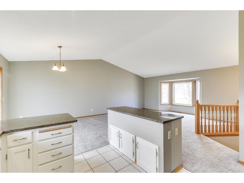 9084 Sycamore Ln N, Maple Grove, MN 55369