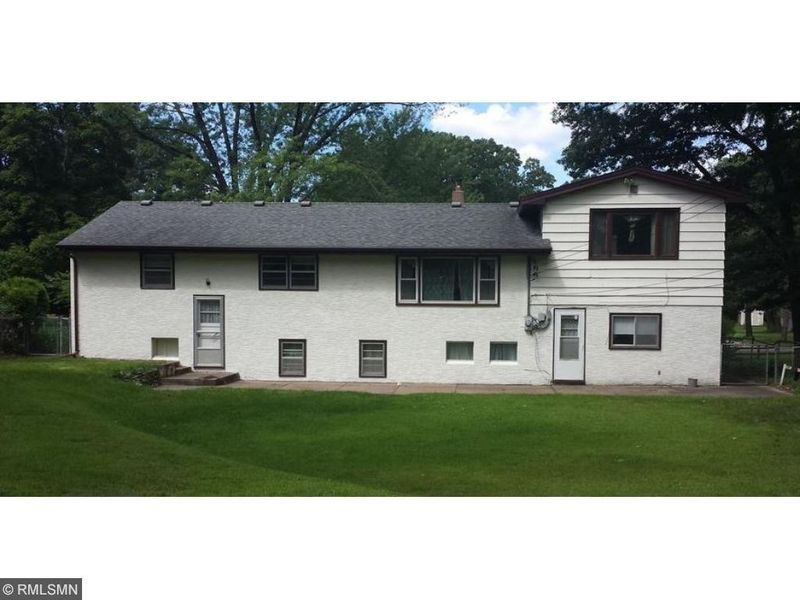 8025 Red Oak Dr, New Brighton, MN 55112