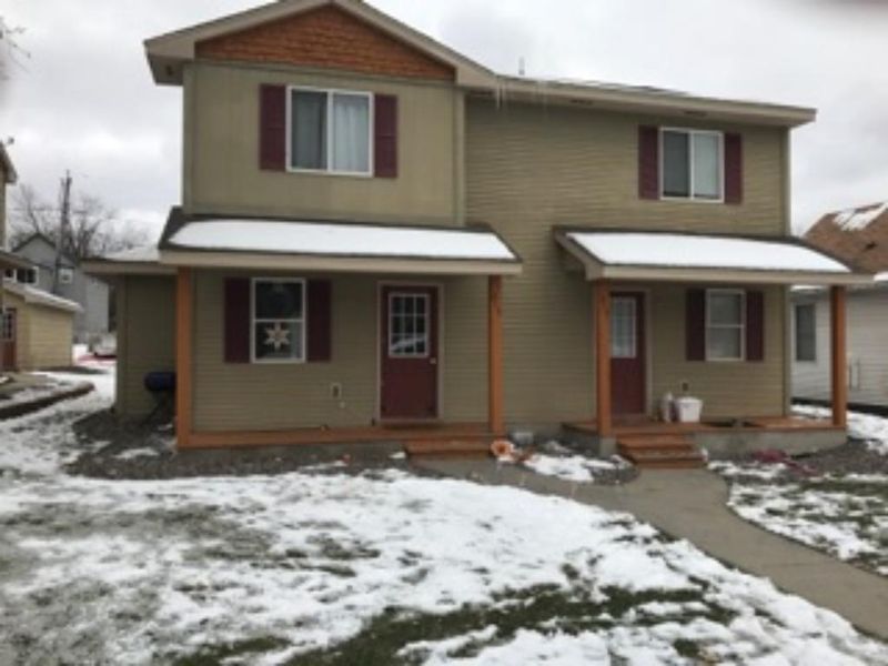 215 and 217 2nd Ave, Bovey, MN 55709
