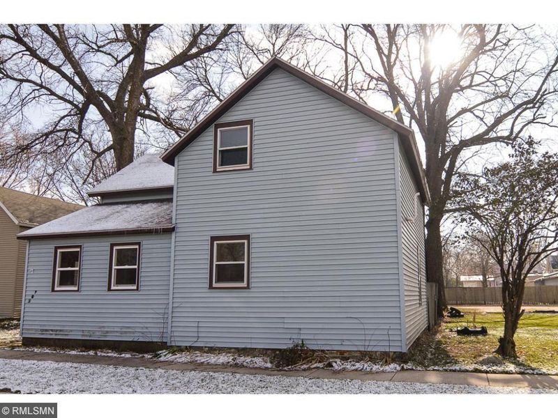 207 Pacific Ave, Atwater, MN 56209