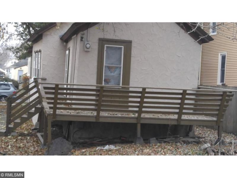 875 Juno Ave, Saint Paul, MN 55102