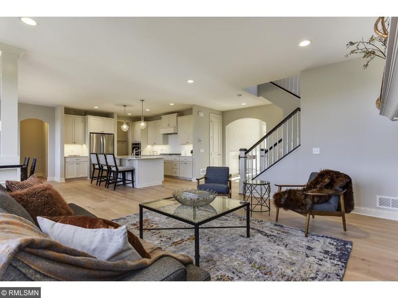 856 Arbor Woods Rd, Victoria, MN 55386