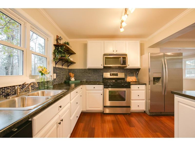 11901 Round Lake Blvd NW, Coon Rapids, MN 55433