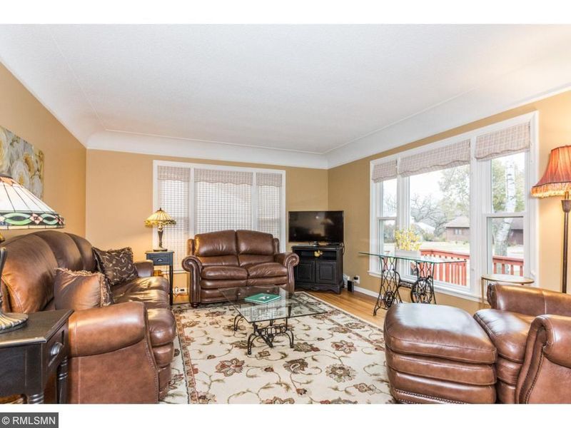 2940 16th St NW, New Brighton, MN 55112