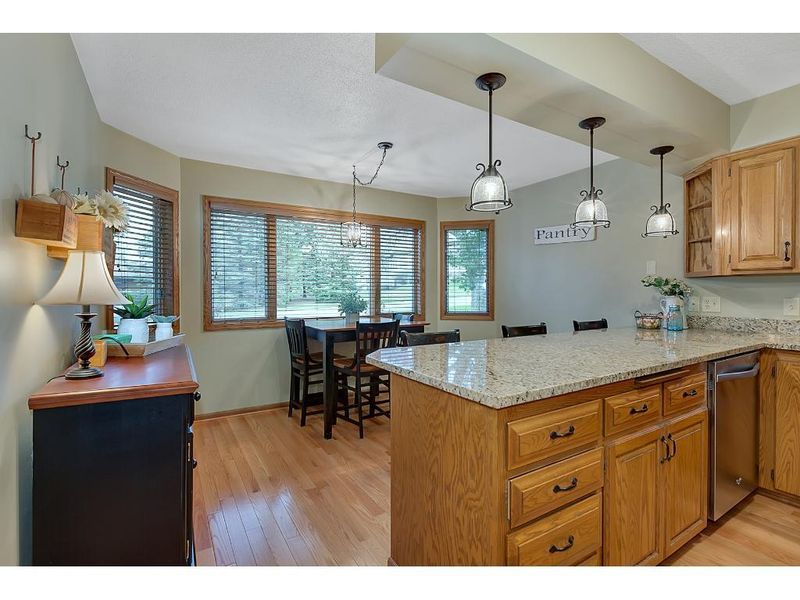 1505 Patricia Dr, Saint Cloud, MN 56301