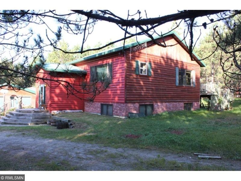 38695 Easy St, Deer River, MN 56636