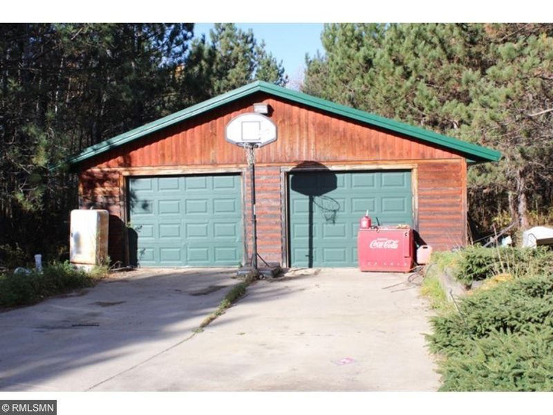 38695 Easy St, Deer River, MN 56636