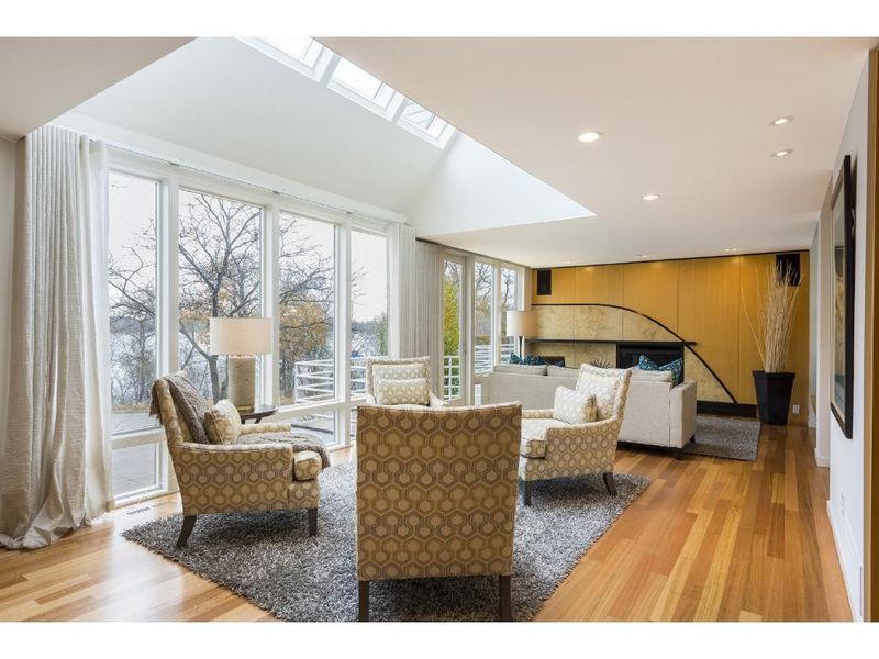 3323 Cedar Lake Ave, Minneapolis, MN 55416