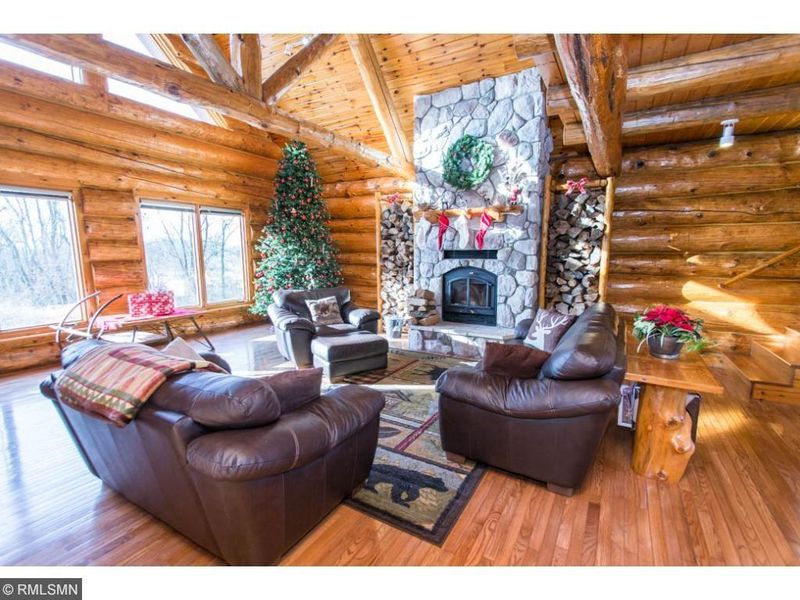 71485 330th St, Kimball, MN 55353