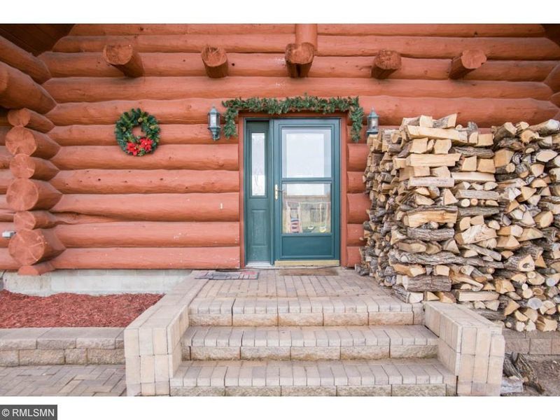 71485 330th St, Kimball, MN 55353