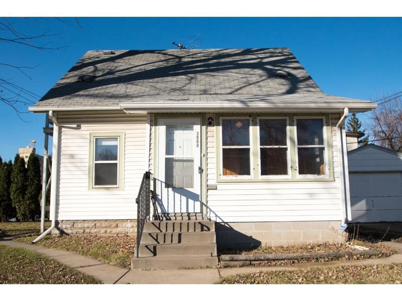 3000 E 35th St, Minneapolis, MN 55406