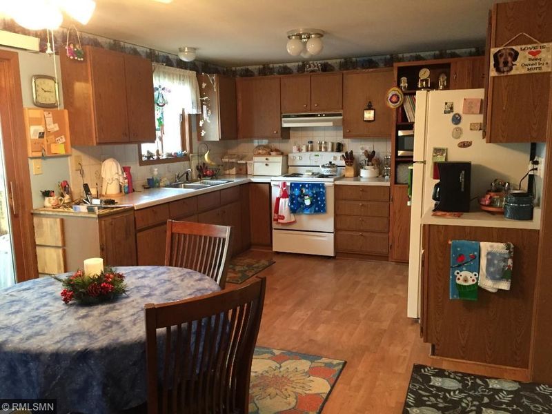 23 Wood St N, Mora, MN 55051