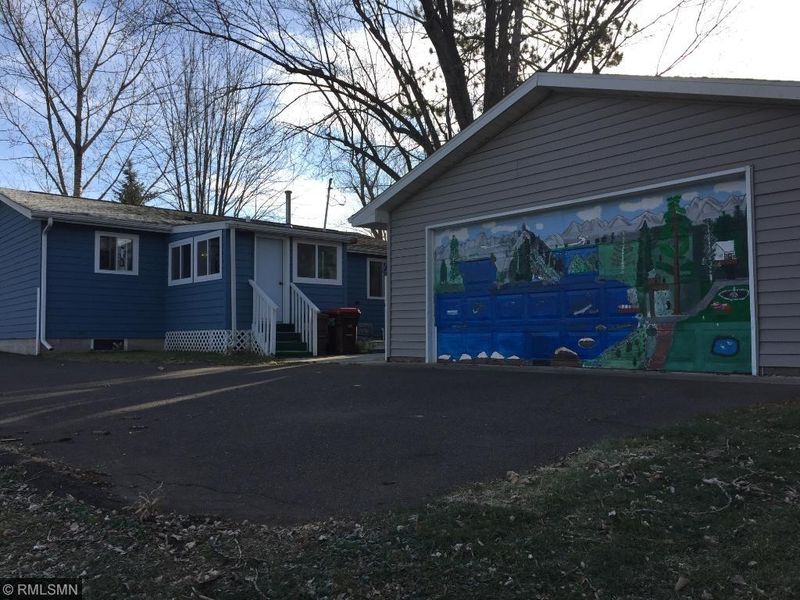 23 Wood St N, Mora, MN 55051
