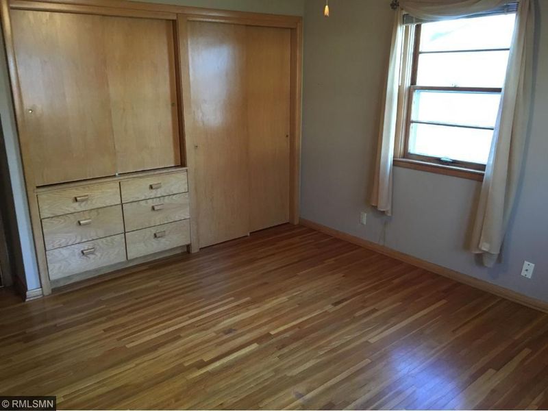 1714 Spring St, Hastings, MN 55033