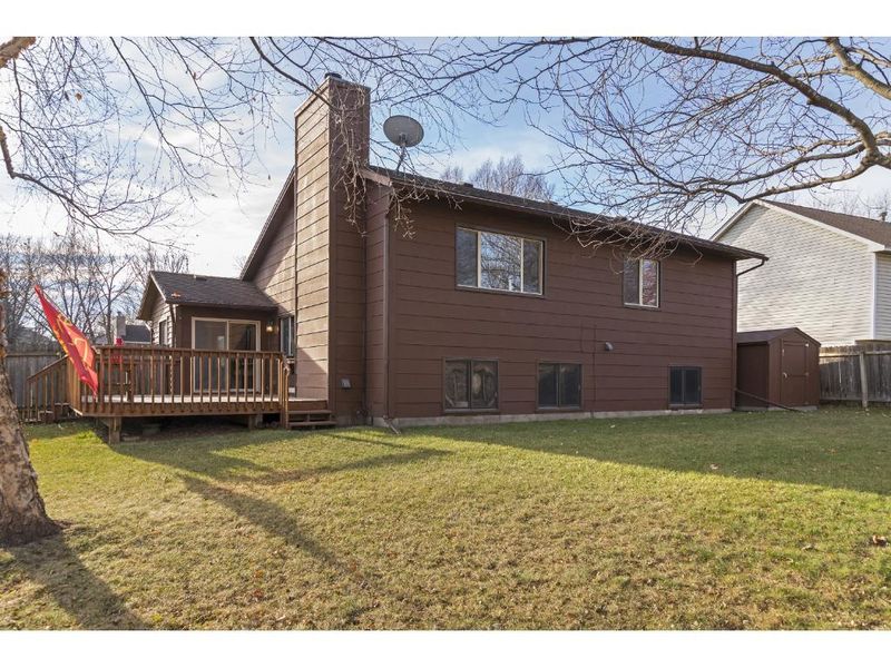 3889 Danbury Trl, Eagan, MN 55123