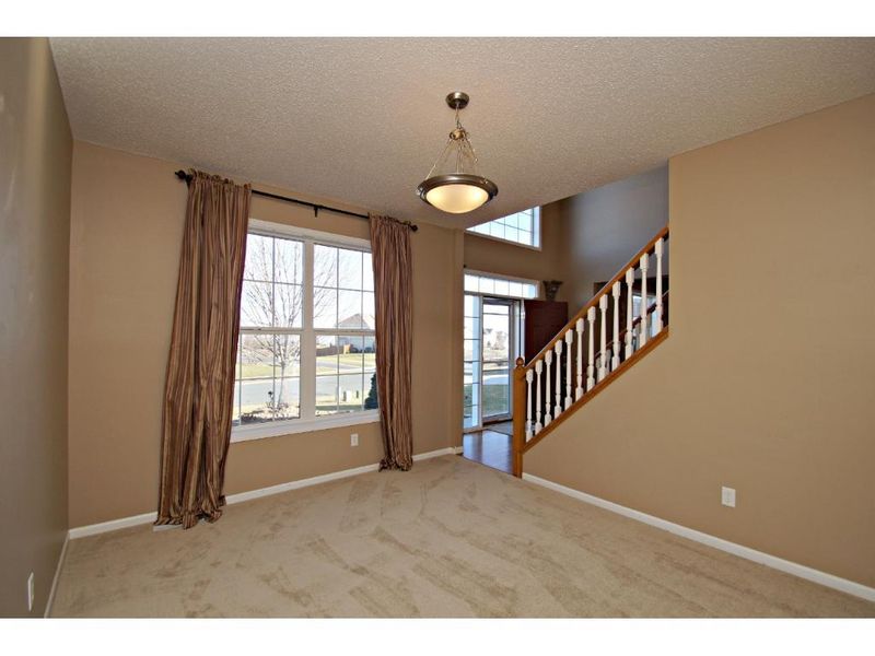 740 Westchester Ave, Shakopee, MN 55379