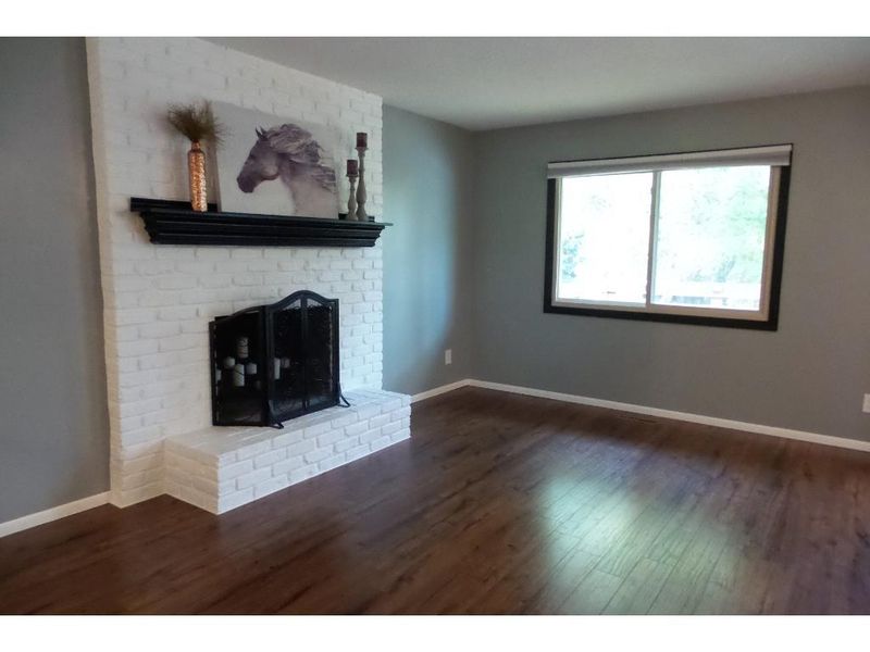6867 Macbeth Ct, Woodbury, MN 55125