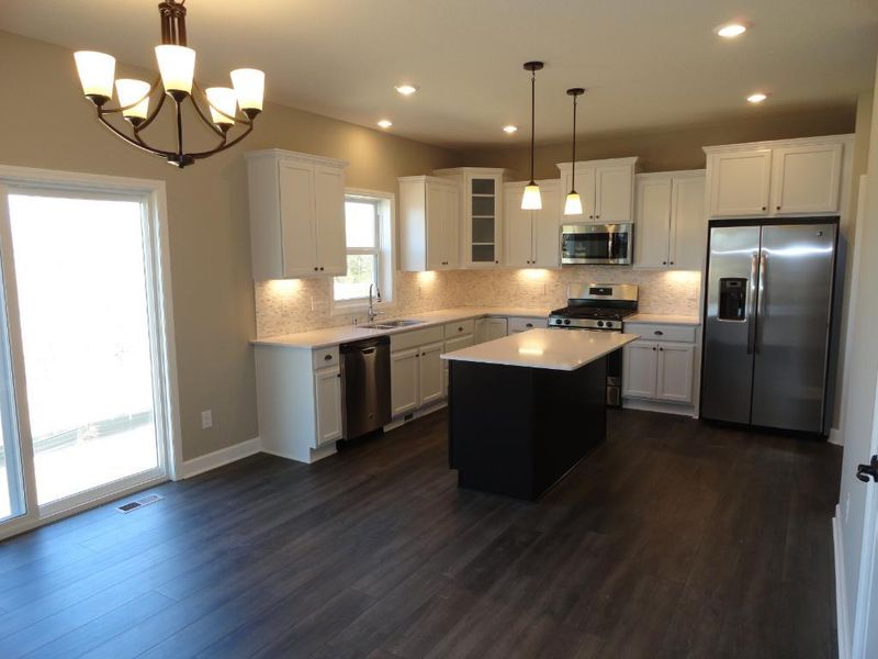 7217 208th Cir N, Forest Lake, MN 55025