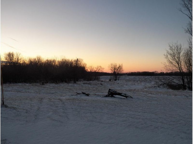 11255 Hart Ave SW, Howard Lake, MN 55349