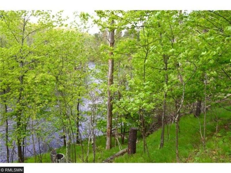 14631 River Bluffs Rd, Crosslake, MN 56442