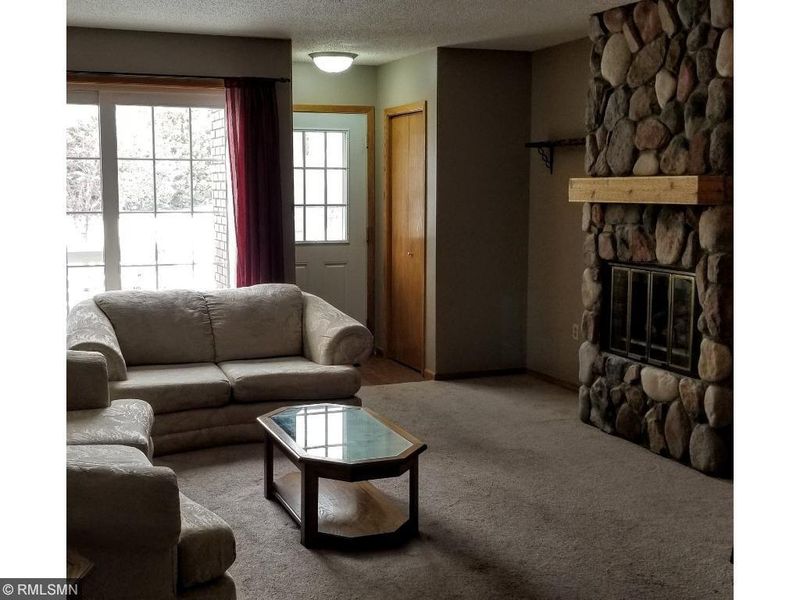 13154 Meadowood Curve NW #11, Coon Rapids, MN 55448