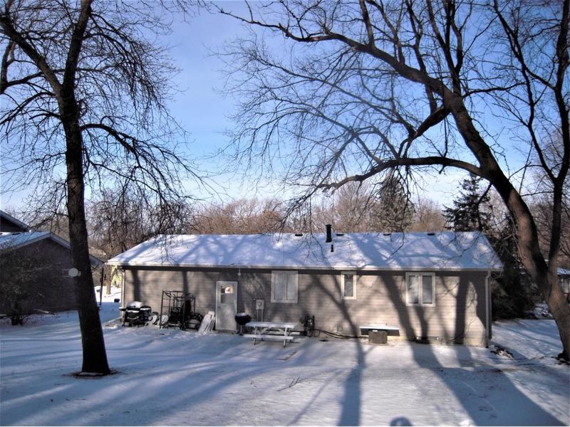 606 Schubert Dr, Buffalo, MN 55313