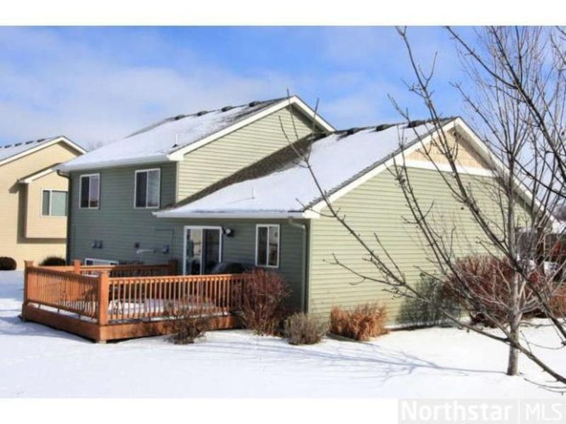 1498 Spinnaker Rd, Waconia, MN 55387