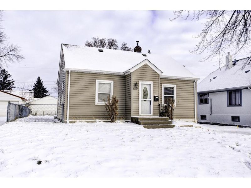 5332 49th Ave N, Crystal, MN 55429