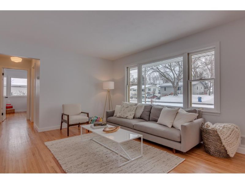 16692 Anna Trl SE, Prior Lake, MN 55372