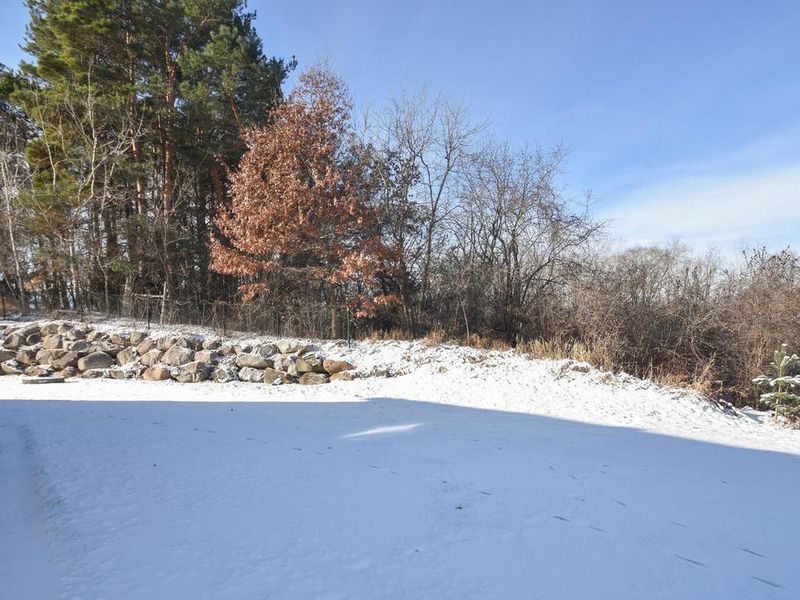 18764 Smith Dr NW, Elk River, MN 55330
