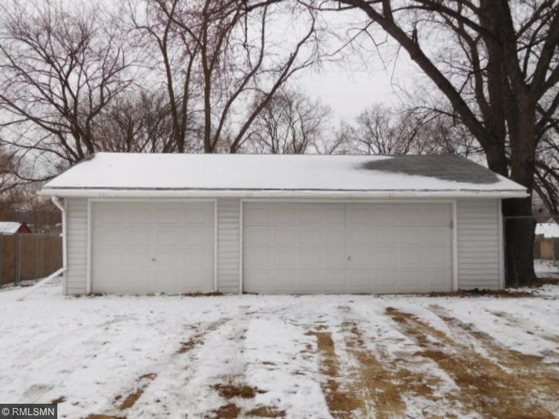 1137 3rd St, Saint Paul Park, MN 55071