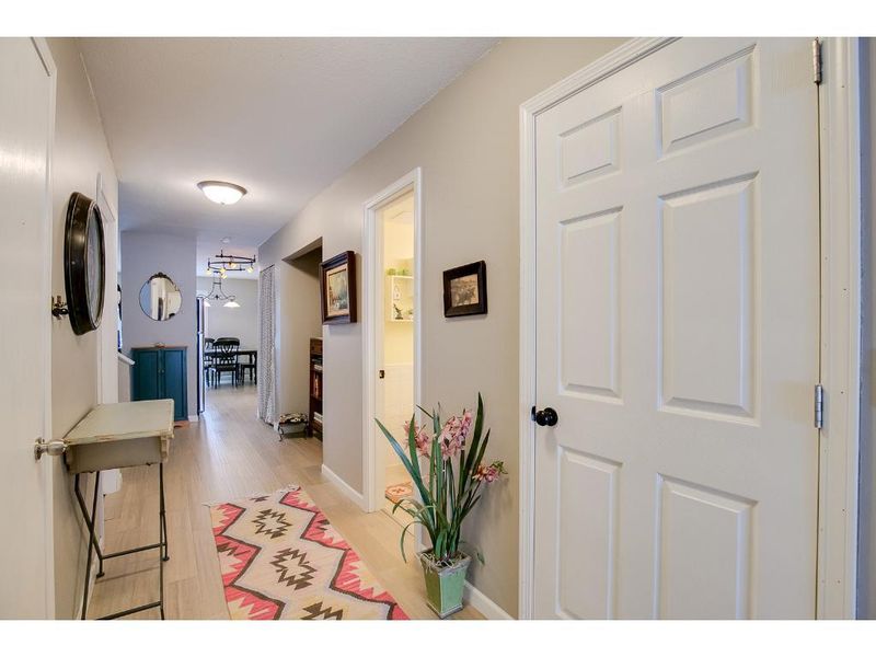 1744 Mcknight Rd N #25, Maplewood, MN 55109