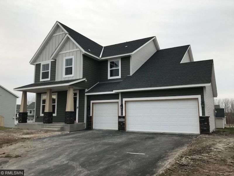 11011 Fair Meadows Ct, Osseo, MN 55369