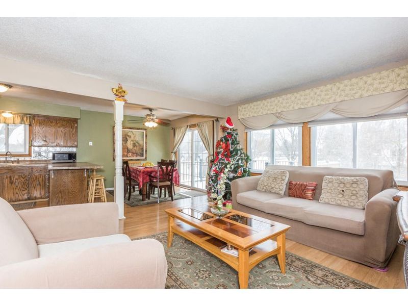 7301 Colorado Ave N, Brooklyn Park, MN 55443