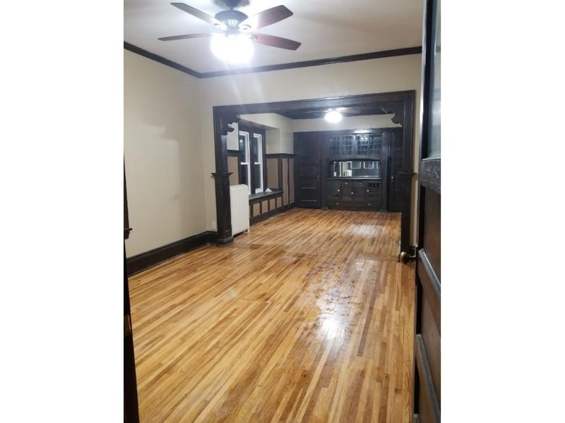 825 Aldine St, Saint Paul, MN 55104