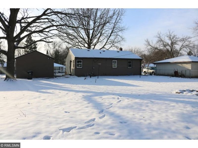 1585 Gervais Ave, Maplewood, MN 55109