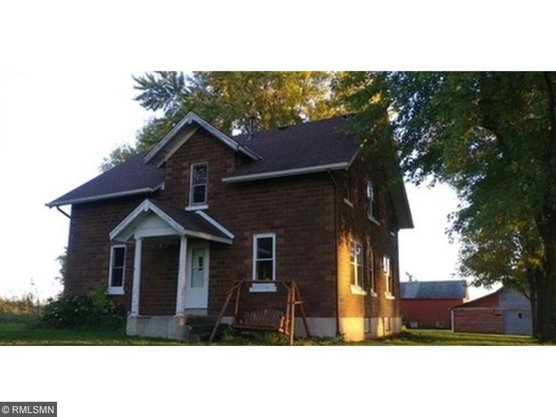 14585 70th St, Mayer, MN 55360