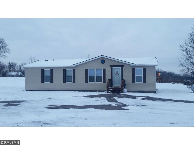 15498 80th St, Oak Park, MN 56357