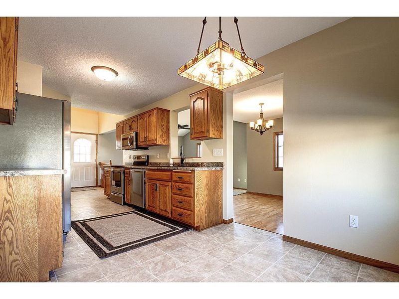 416 Grand Ave SW, Lonsdale, MN 55046