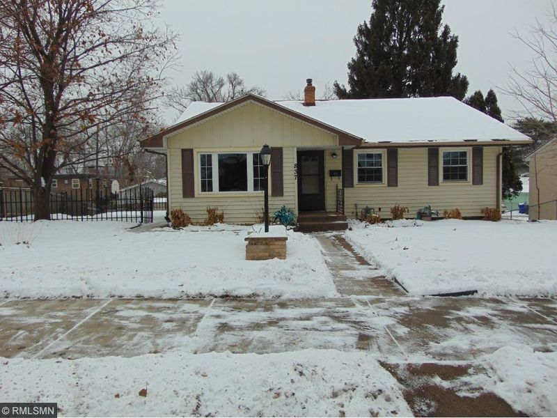 837 Minnehaha Ave W, Saint Paul, MN 55104