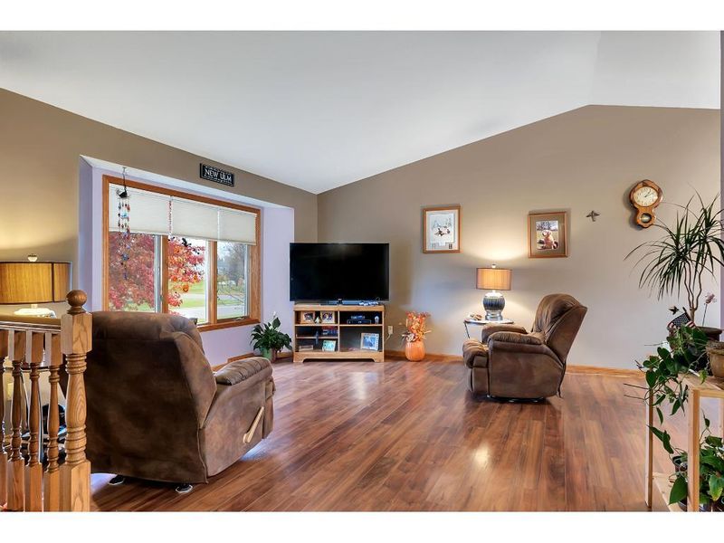 703 3rd Ave NE, Saint Joseph, MN 56374