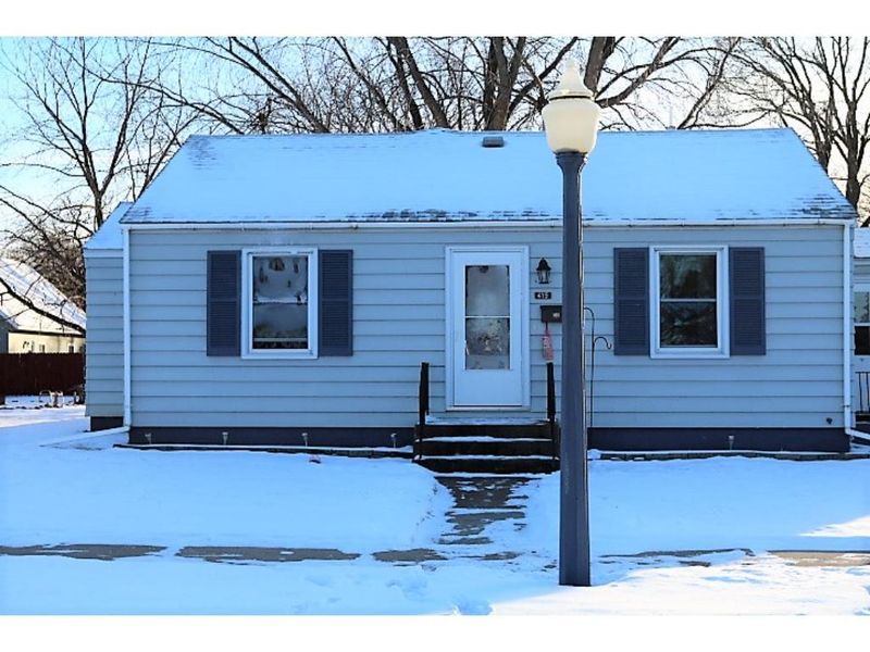 419 2nd St N, Sauk Centre, MN 56378