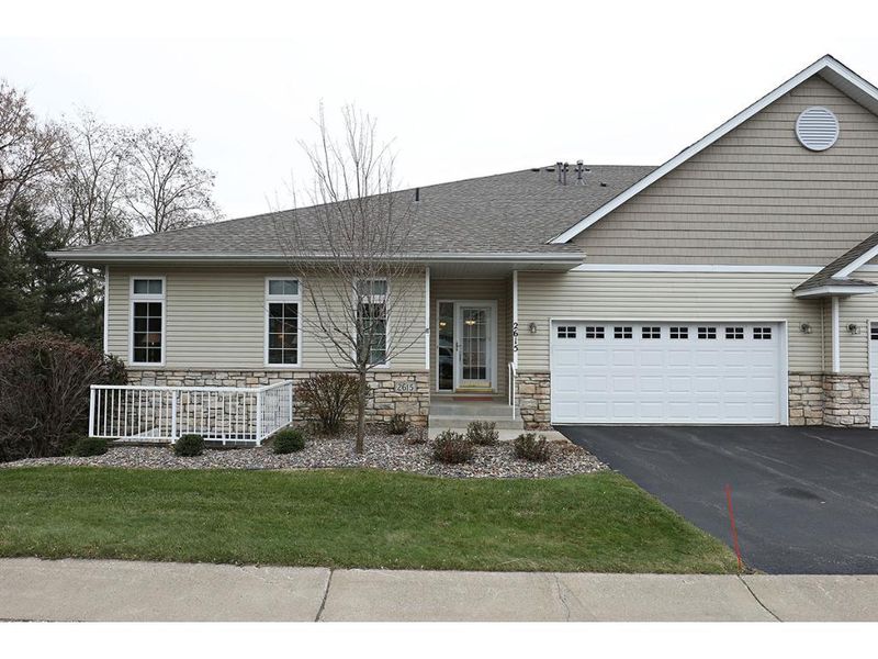 2615 Boulder Way, Burnsville, MN 55337