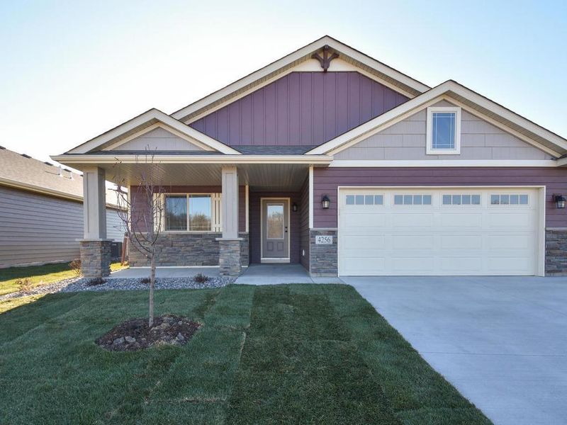 4257 124th Ave NE, Blaine, MN 55449