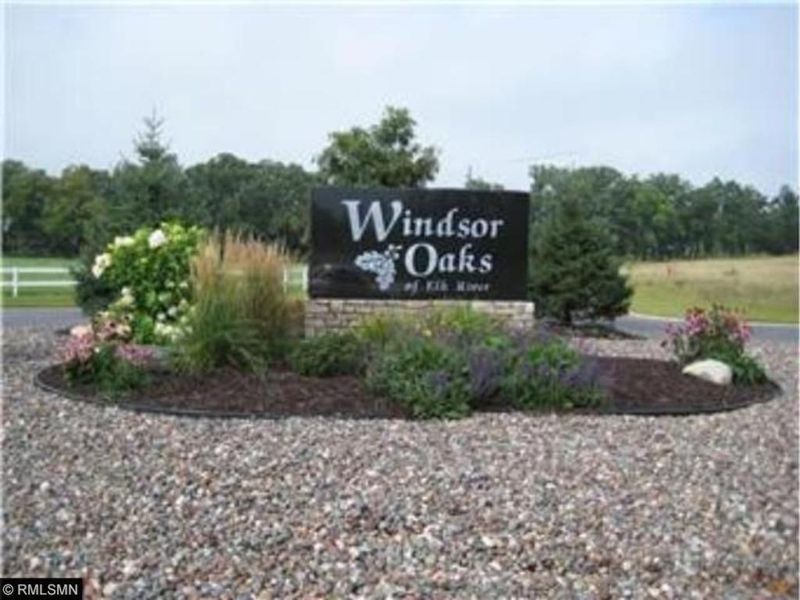 19397 Queen Cir NW, Elk River, MN 55330