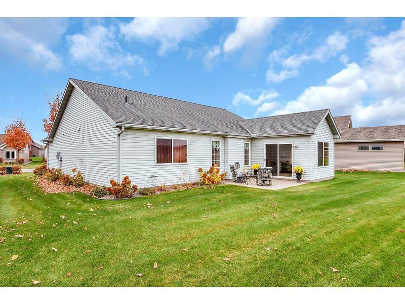 204 Glenview Loop, Saint Cloud, MN 56303