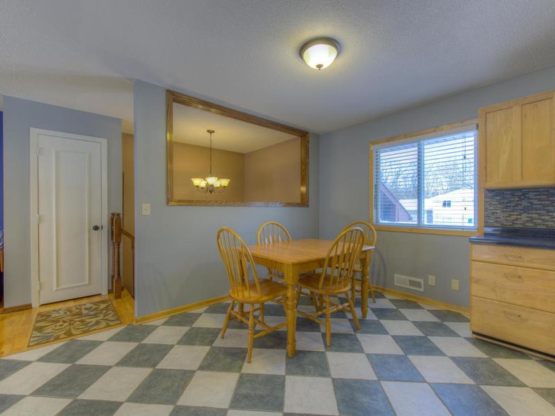 13024 Findlay Way, Apple Valley, MN 55124