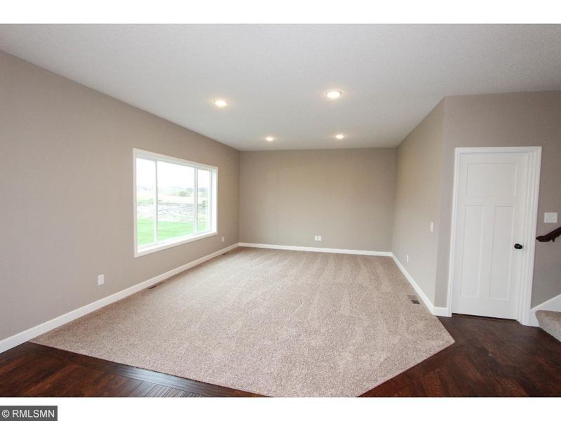 2912 129th Ave NE, Blaine, MN 55449