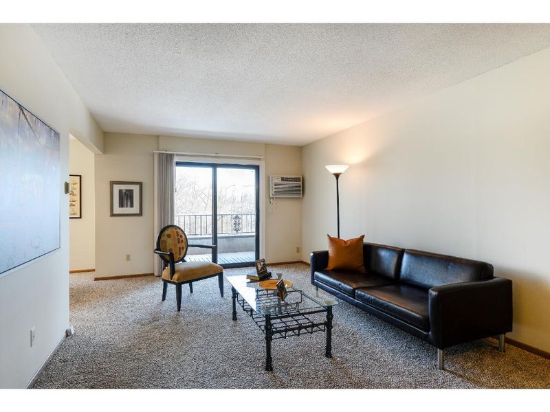 4530 Park Commons Dr #310, Saint Louis Park, MN 55416